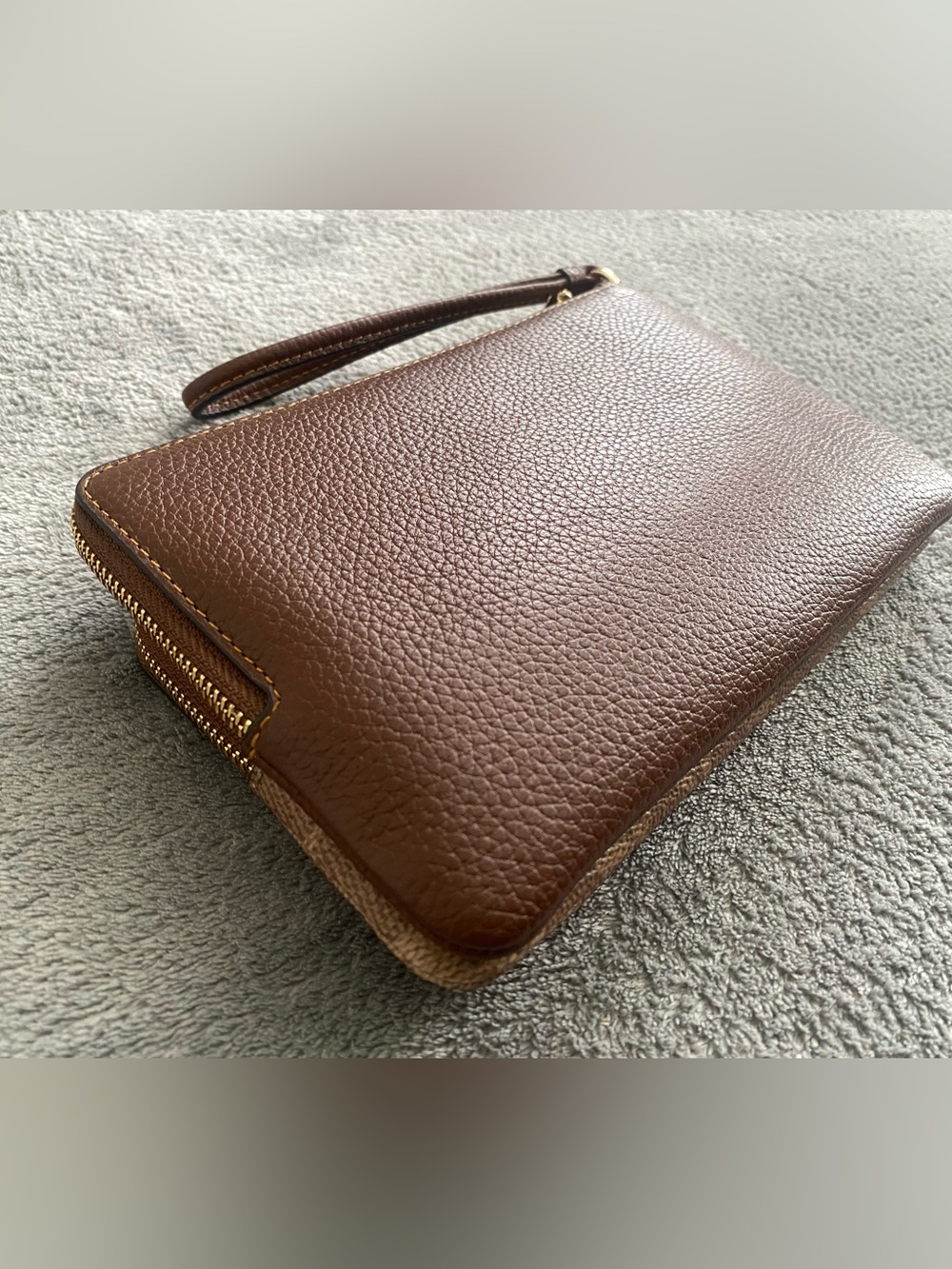 Coach Signature Tan Wristlet Clutch - Picture 4 of 15